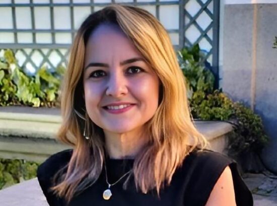 ADRIANA CRISTINA DA SILVEIRA AVILLA GOMES 