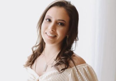 Daniela Maria de Oliveira