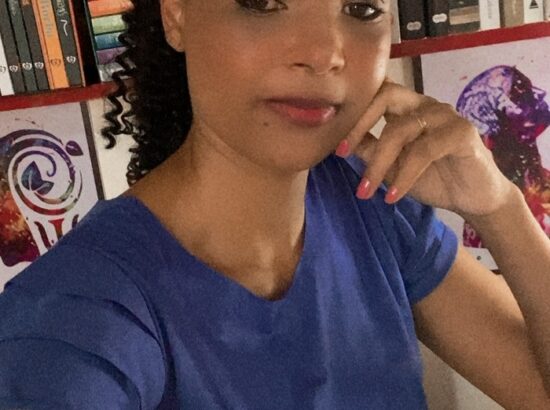 Angela Pedreira 