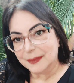 Lilian Maria Moura Martinelli