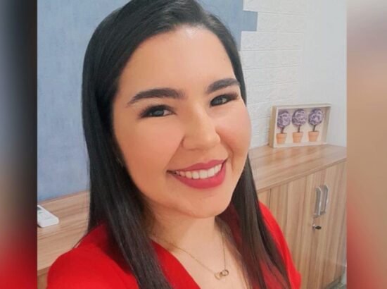Antonia Claudinéia Vieira Oliveira  