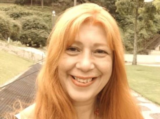 Regina Barcelos Scofano 