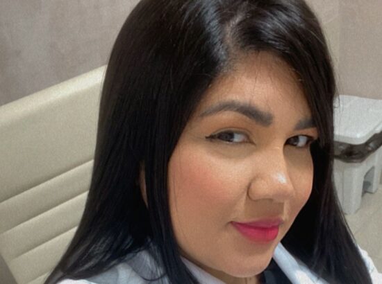 Adryanne Almeida Mine Lopes 