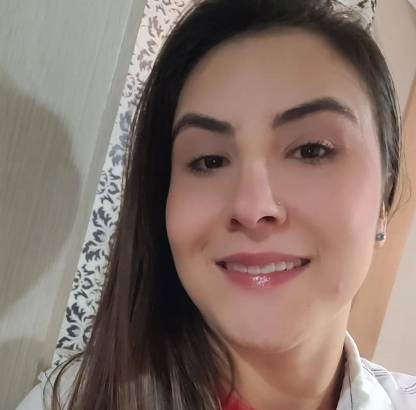 Ana Claudia Ferreira Domingues 