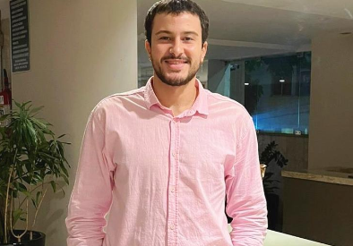 Cairê Oliveira Reis