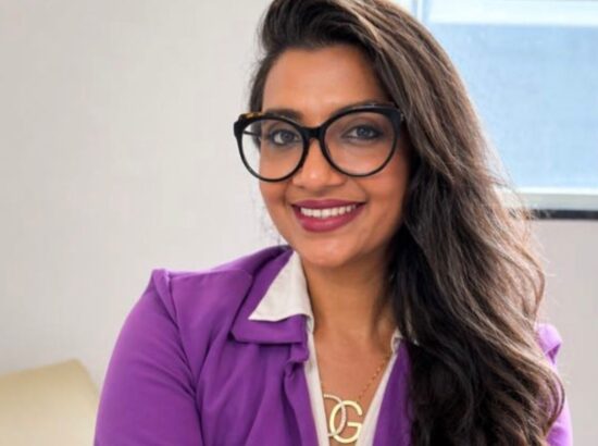 Débora Guimarães 